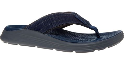 skechers navy blue flip flops.